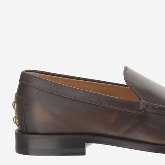 Tod's Womens Leather Loafers With Rear Studs - Brown