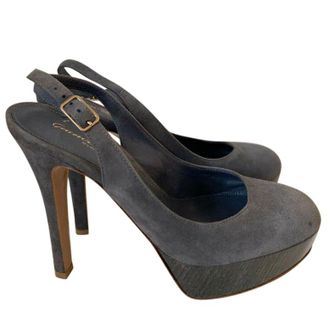 Gianvito Rossi Grey Suede Slingback Sandals Size 36