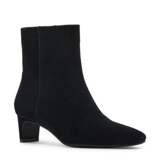Blondo Womens Seravina Boot In Black Suede