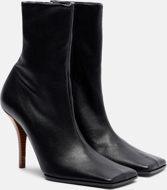 Alaia Ala&iuml;a Leather ankle boots