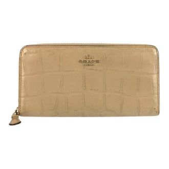 Coach Pre-owned Wallets, female, Beige, Size: ONE SIZE Pre-owned Embossed Leather Long Wallet