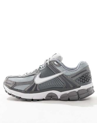 Nike Zoom Vomero 5 - Sneakers grigio scuro