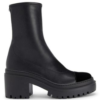 Giuseppe Zanotti Giuseppe Zanotti Lionora