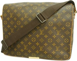 Louis Vuitton Brown Shoulder Bag (Pre-Owned)