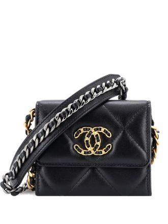 Chanel 19 Flap Coin Purse With Chain Quilted Leather crossbody bag - Black