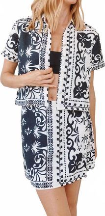 Bella Dahl Bandana Short Sleeve Camp Shirt In Tropical Bndana Prnt