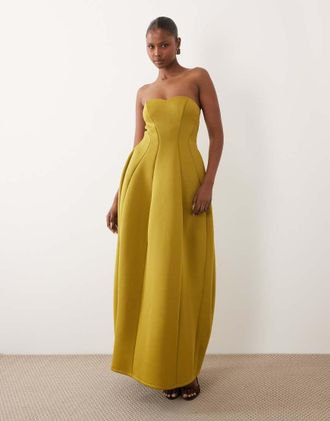 Asos Vestito lungo a fascia con scollo a cuore e gonna voluminosa strutturata in tessuto stile scuba color avocado-Verde