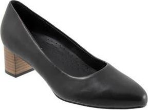 Trotters Kari Pointy Toe Pump in Black at Nordstrom Rack, Size 7.5
