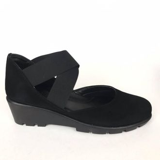 The Flexx Womens Get Back Cross Band Suede Sandals In Black