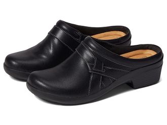 Clarks Angie Mist Womens Clog/Mule Shoes Black Leather : 5.5 B - Medium