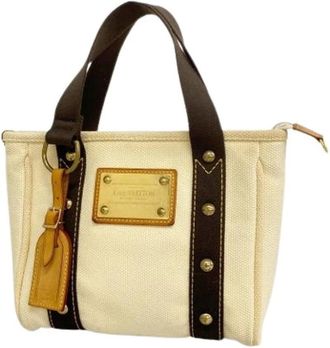 Louis Vuitton Pre-owned Mini Bags, female, Beige, Size: ONE SIZE Pre-owned Mini Handbag