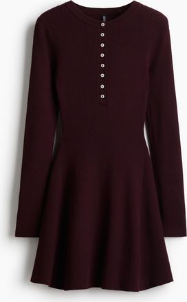 H&M Ausgestelltes Kleid aus Rippstrick - Red