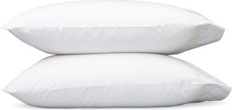 Matouk Gordian Knot Set of 2 Pillowcases in Cream at Nordstrom, Size Standard