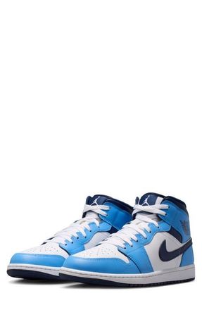 Nike Jordan Air Jordan 1 Mid Basketball Sneaker in Midnight Navy/White at Nordstrom, Size 10.5