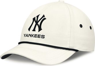 Nike New York Yankees Club Nike Mens MLB Adjustable Hat in White | NB5611KNK-JRX