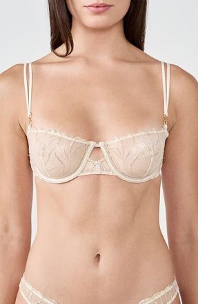 Etam Envolee N&deg;9 Embroidered Underwire Bra in Beige/Gold at Nordstrom, Size 34A
