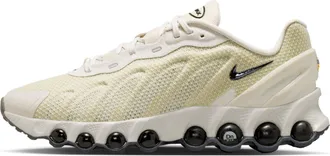 Nike Mens Air Max Dn8 Shoes in Grey | IO7846-002