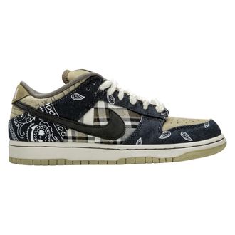 Nike Fitness, Heren, Veelkleurig, 36 EU, Limited Edition Travis Scott Dunk Low