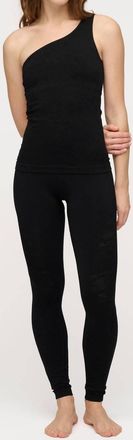 Moshi Moshi Mind Nia Asymmetrical Sleeveless Top In Black