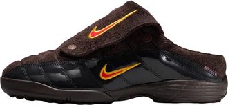 Nike x Kids of Immigrants Total 90 Mule Velvet Brown IH4422-201