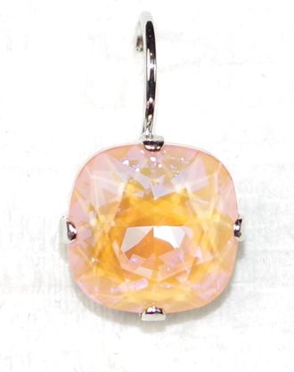 Mariana Womens Sun Kissed Earrings In Peach