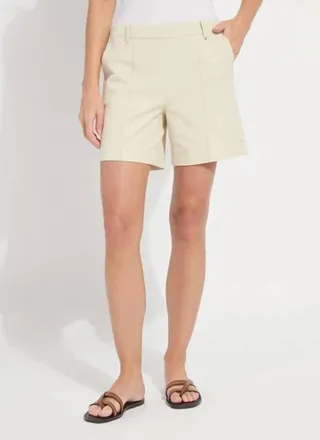 Lyss&eacute; Amanda Stretch Twill Short In Sleek Beige