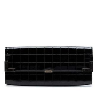 Chanel Pre-owned Clutches, female, Black, Size: ONE SIZE Pre-owned Quilted Patent Leather Clutch