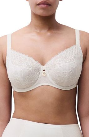 Chantelle Sublime Full Coverage Underwire Bra in Milk at Nordstrom, Size 32D