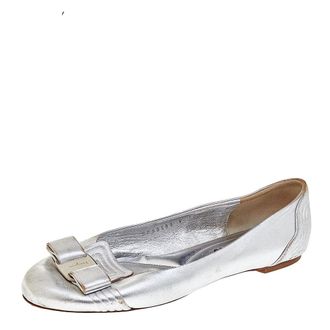 Ferragamo Silver Leather Vara Bow Ballet Flats