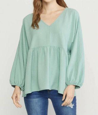Entro Textured Long Sleeve Babydoll Top In Green