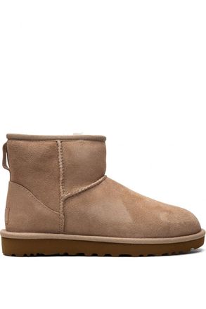 UGG W CLASSIC MINI II Size: US6-UK4, colour: SAND