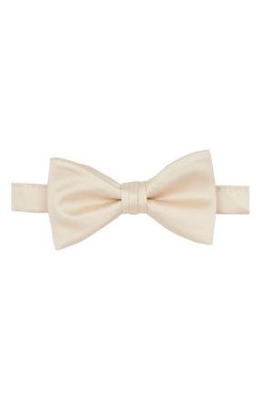 ConStruct Solid Satin Pre-Tied Bow Tie in Vanilla at Nordstrom Rack