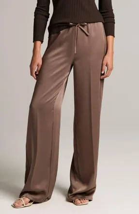 Vince Shine Crepe Pull-On Pants in Taupe Haze at Nordstrom, Size Xx-Small