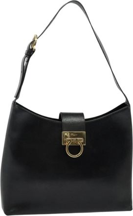 Ferragamo Gancini Shoulder Bag Leather Leather Shoulder Bag Bag (Pre-Owned)
