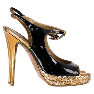 Saint Laurent Saint Laurent Open-Toe Enkelsluiting Pumps in Zwart Patentleer