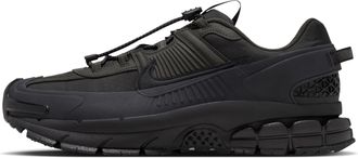 Nike Mens Zoom Vomero Roam Winterized Shoes in Green | HJ4646-301