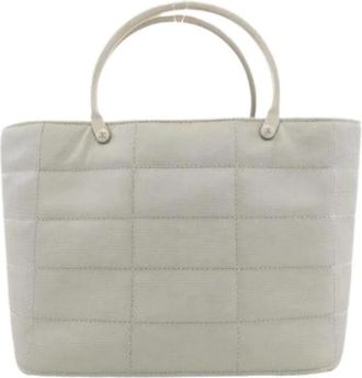Chanel Pre-owned Tote Bags, female, Gray, Size: ONE SIZE Pre-owned Nylon Shoulder Bag