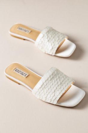 Badgley Mischka Wini Flat Sandals