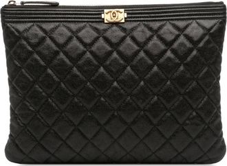 Chanel Pre-owned Clutches, female, Black, Size: ONE SIZE Pre-owned Quilted Pouch