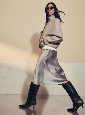 Icone Womens Satiny midi skirt