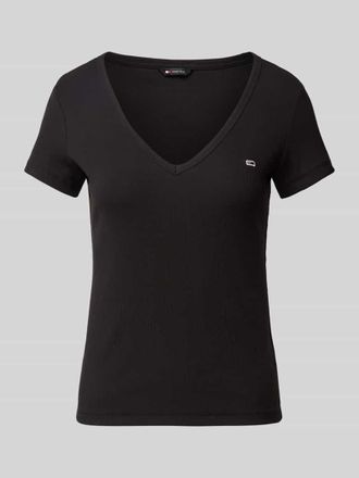 Tommy Jeans Slim Fit T-Shirt mit V-Ausschnitt in Black, Größe XL