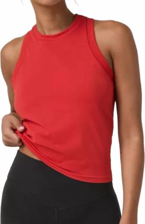 Vuori Clothing Seamless Surge Tank In Crimson