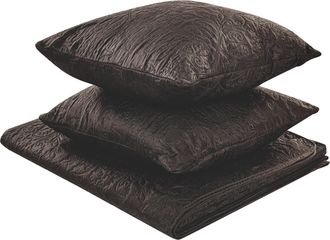 Beliani Colcha De Poli&eacute;ster Marr&oacute;n 140 X 210 Cm Manta Cojines Patr&oacute;n En Relieve Cl&aacute;sico Dormitorio Rayen