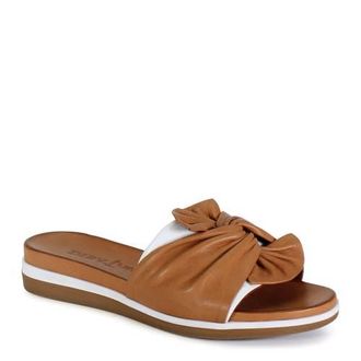 Diba PROD IGEE Leather Flat Sandal in Coconut/white at Nordstrom, Size 41