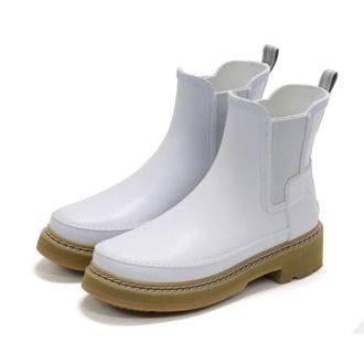 Hunter Womens Refined Stitch Detail Slim Fit Chelsea Boots In Spurrey