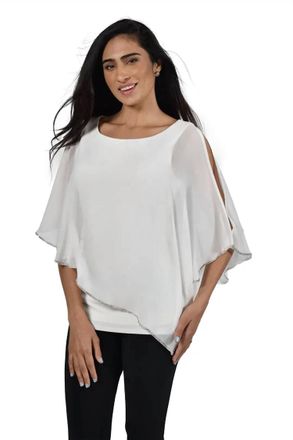 Frank Lyman Design Wyllow Chiffon Top In White