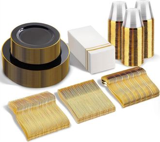 Elama Disposable Plastic Dinnerware Party Set in Black and Gold at Nordstrom, Size Medium