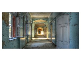 Schubiger M&ouml;bel Digitaldruck auf Acrylglas Lost Place Flur 1