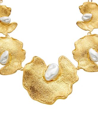 Oscar De La Renta Oscar De La Renta Pearl Lilypad Necklace