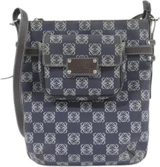 Loewe Pre-owned Cross Body Bags, female, Blue, Size: ONE SIZE Pre-owned Plastic Shoulder Bag